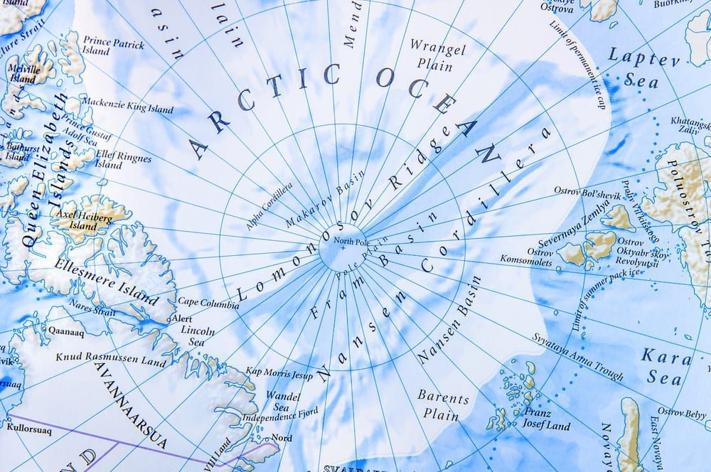 Geographic Arctic Ocean Map close location