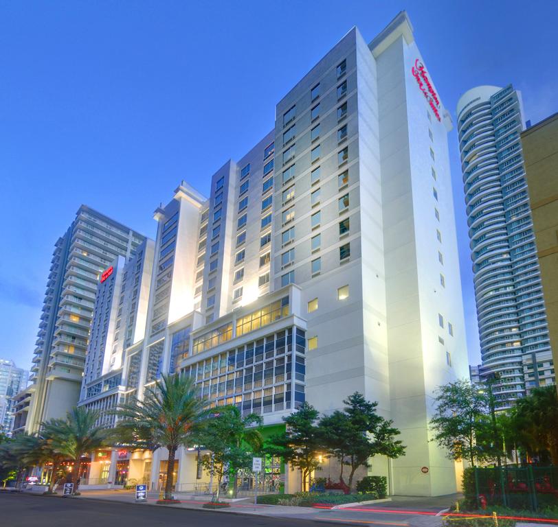 Hampton Inn & Suites by Hilton Miami