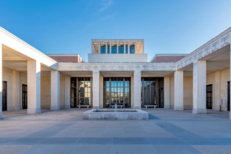 Where Is Dallas Texas Located Is Dallas Worth Visiting Best Hotels Home