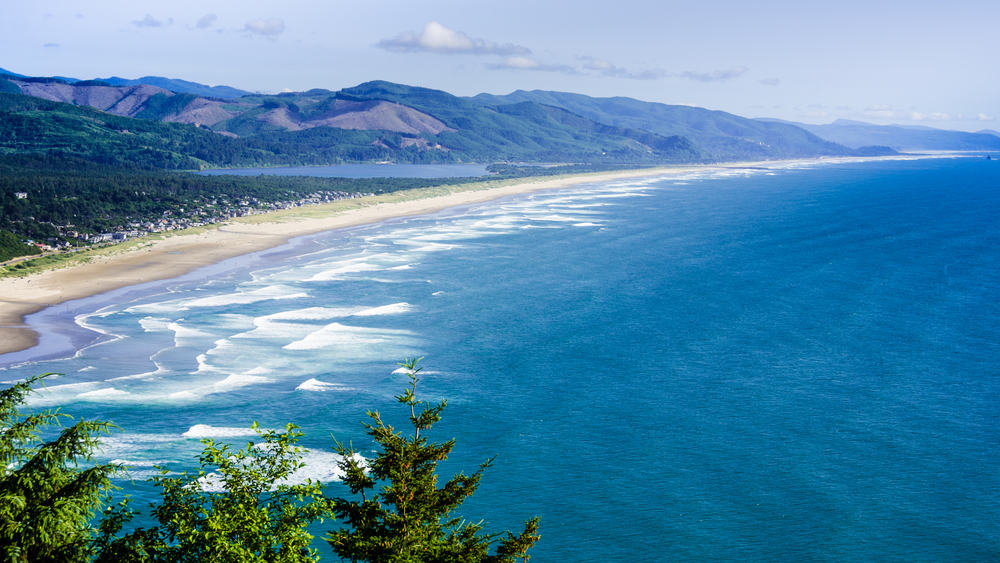 Rockaway Beach has seven miles of a sandy shoreline and is one of the most popular vacation destinations in Oregon.