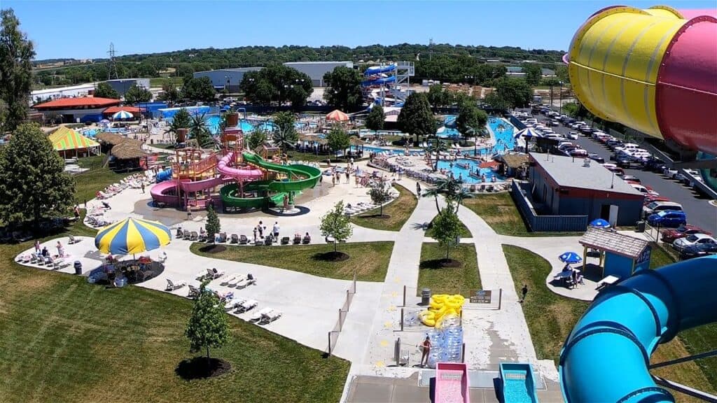 Fun-Plex Waterpark and Rides