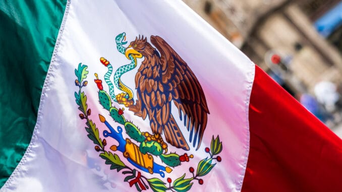 What kind of Eagle is on the Mexican Flag?