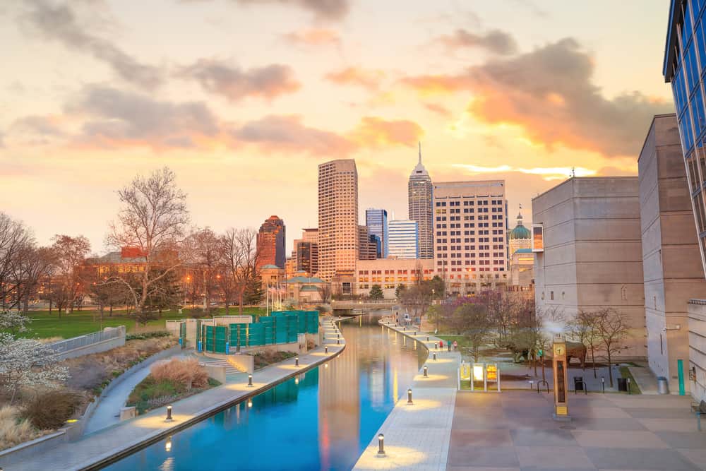 Where does the time change in the state of Indiana?